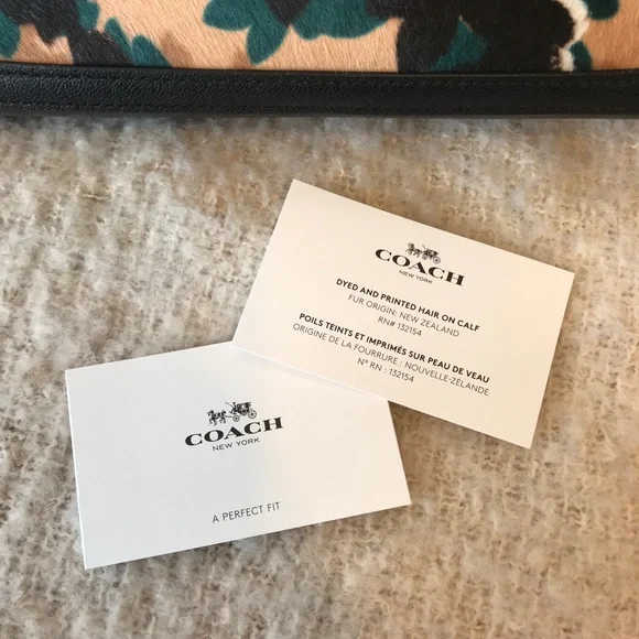 Coach Nolita Wristlet 24 - Picture 6 of 8